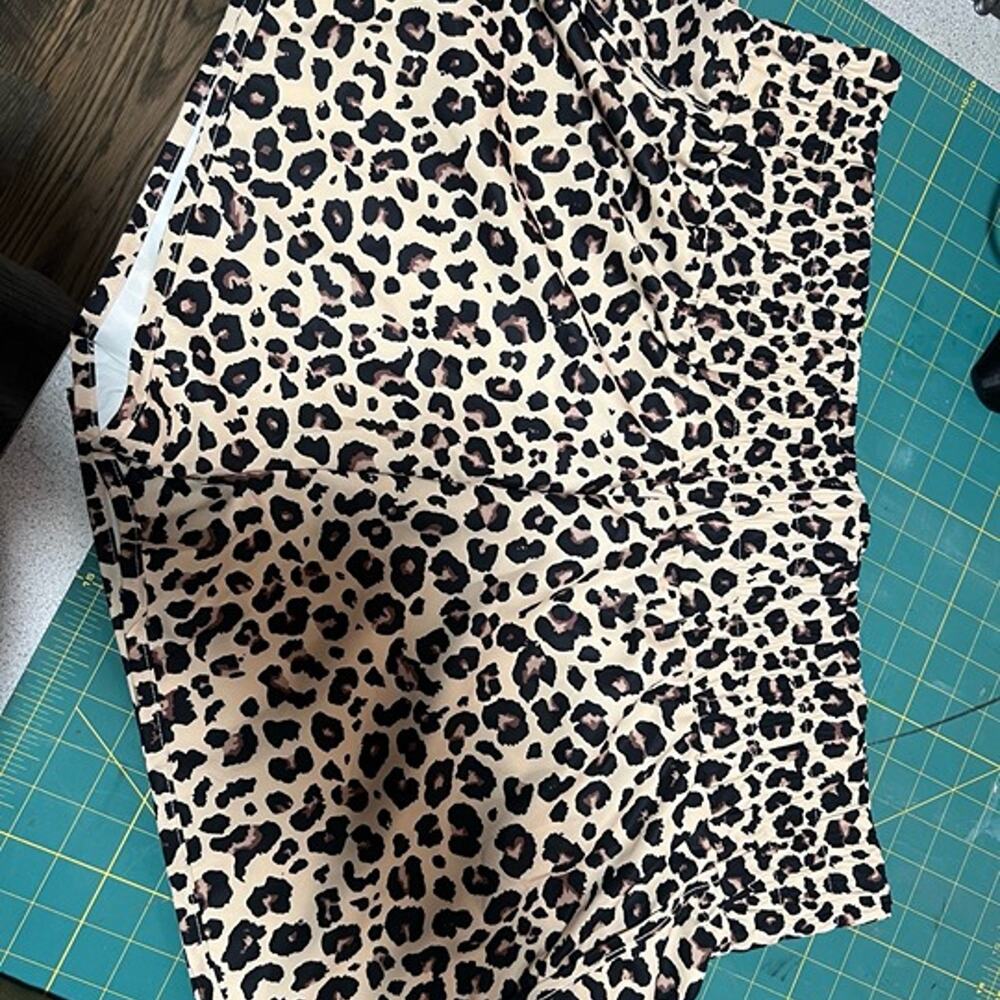 Cowgirl Couture Leopard Print Smocked Waist Skirt – 3XL – Tan / Black – Boutique